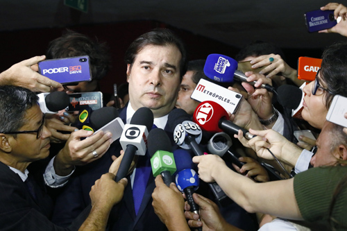 Maia: Câmara vai aprovar reforma da Previdência, apesar da 'usina de crises' do governo