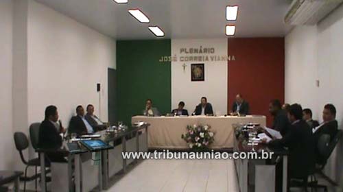 Vereadores de União discutem matéria publicada na TRIBUNA UNIÃO sobre o Matadouro Regional