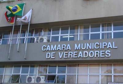 Trinta senadores apoiam o fim do salário de vereador