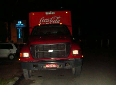 Assaltantes levam R$ 32 mil da Coca-Cola no Sertão de Alagoas