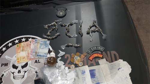 Em Campestre, polícia prende acusado de fazer tráfico na calçada de casa