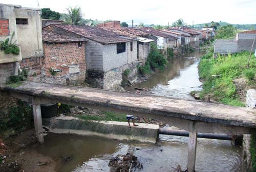 MPF aciona municípios que não realizam tratamento de esgoto em AL; União está incluso