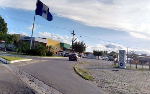 Homem é esfaqueado em feira livre de Girau do Ponciano