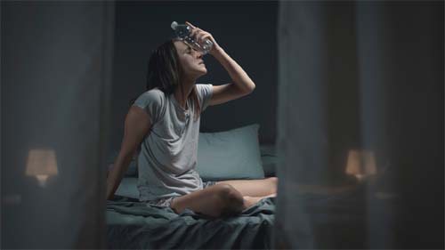 Vá ao médico. Este sintoma é comum em pessoas com câncer de rim