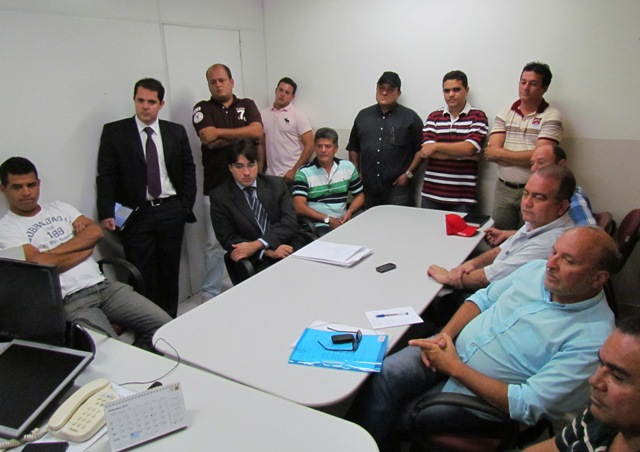 Em União dos Palmares candidatos a Prefeito e Vereador reúnem-se com Juiz Eleitoral