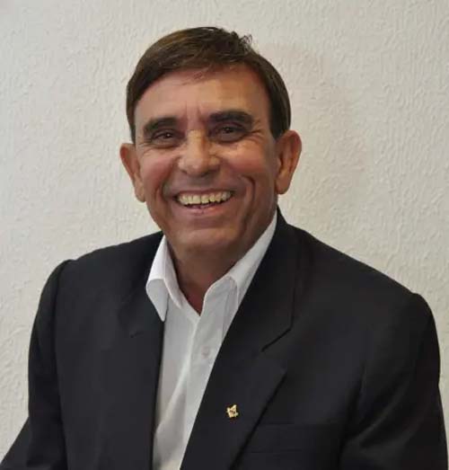 Radialista Canetinha Pedrosa morre aos 74 anos