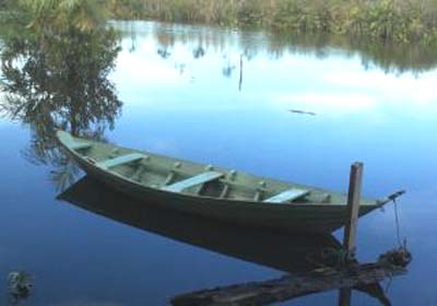 Pescador tem crise epilética, cai da canoa e morre afogado em Pilar