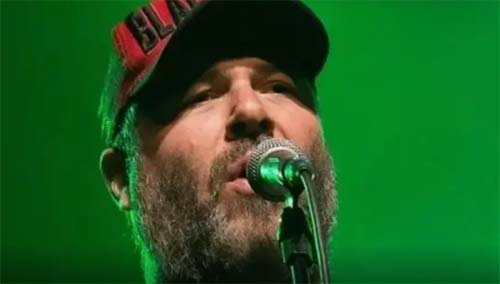 Principal suspeito de ataque a tiros contra baixista da banda Ultraje a Rigor é preso em SP