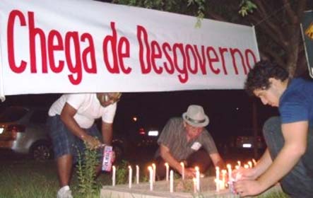 Caos administrativo leva oito municípios a decretar emergência