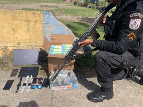 Operação da PM na zona norte do Rio, recupera carga de mais de 2 milhões de reais