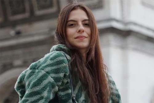 Corpo de médica alagoana morta em incêndio na Tailândia é sepultado em Maceió