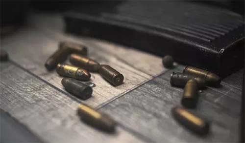 Criminoso desce do carro e mata homem a tiros em bar no municipio de Palmeira dos Índios