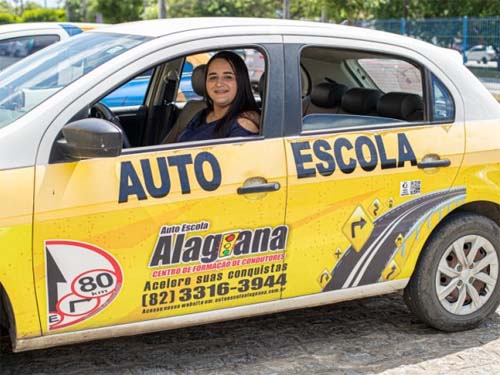 Inscritos na CNH Social devem apresentar documentos a partir do dia 5 de outubro