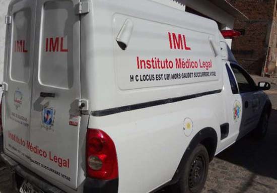 Mulher é assassinada a tiros dentro da própria casa e companheiro é o principal suspeito