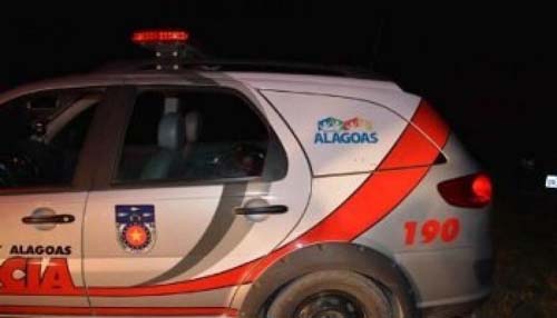 Homem com deficiência física é baleado em ponto de ônibus em Monteirópolis