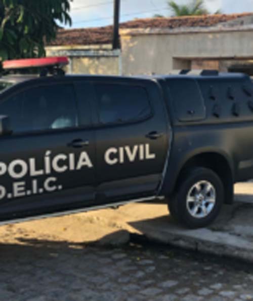PC prende foragido que usava nome falso e se passava como irmão