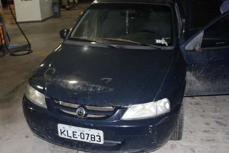 Capitão da PM é flagrado com carro roubado