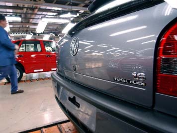 Financiar carro ficará mais barato