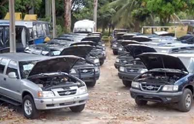 Sábado: Detran realiza leilão de 136 veículos apreendidos‏