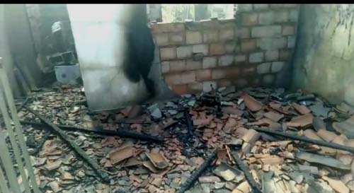 Incêndio deixa casa completamente destruída em Traipu; vídeo