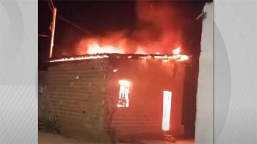 Homem é morto a golpes de enxada e suspeito tem casa incendiada por populares em Arapiraca