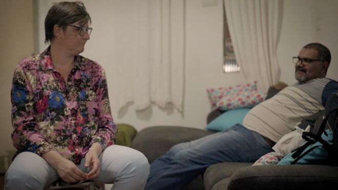 Mulheres sobrecarregadas e homens desempregados: famílias brasileiras chegam a 2019 ainda em crise