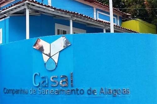 Casal alerta clientes sobre golpe utilizando número falso para solicitação de dados pessoais