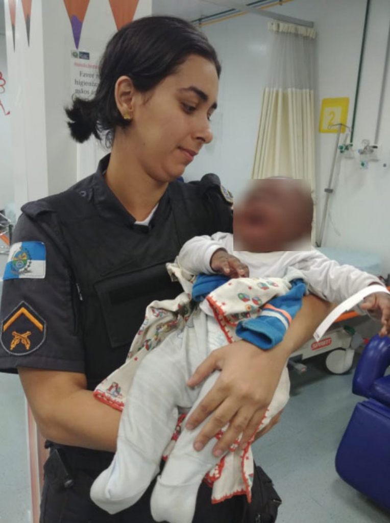 Casal é preso suspeito de tentar matar filho de três meses no RJ