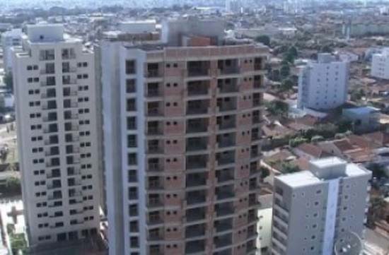 Mutuários da Caixa correm risco de perder imóveis