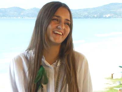 Lances pela virgindade de brasileira chegam a R$ 130 mil