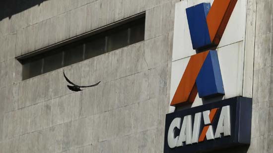 Com dinheiro acabando no pró-cotista, Caixa corta juros no SFI