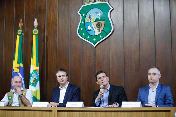 Moro diz que 'não há uma situação de absoluta desordem nas ruas' do Ceará; 147 morreram em 5 dias