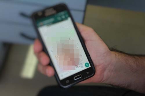 Educador é preso, suspeito de pedofilia; celular continha diversas imagens de crianças em cenas de sexo