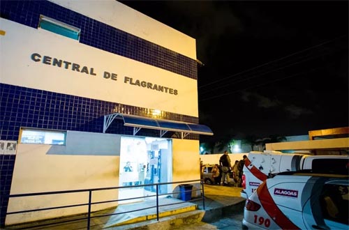 Homem é preso após agredir companheira, mãe e irmã, na Serraria