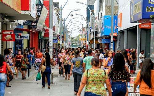 Lojas do Centro de Maceió irão funcionar em horários especiais aos domingos de dezembro