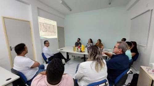 Uncisal e Sesau alinham futuro da rede de tratamento oncológico do estado