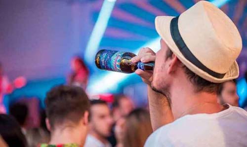 Doença misteriosa: polícia está na sede da Backer para investigar casos