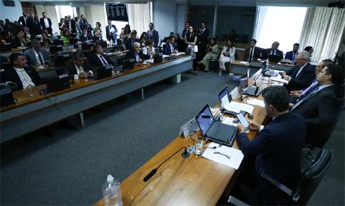 CCJ do Senado aprova novo seguro obrigatório para veículos