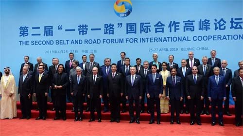 China cobra valor recorde de países pobres e reduz novos empréstimos, aponta estudo