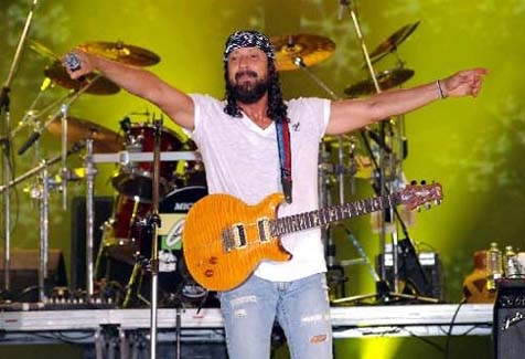 Caminhão da banda Chiclete com Banana é roubado em Alagoas