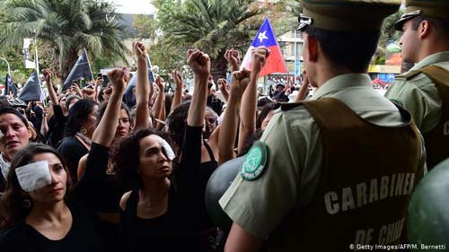 Chile anuncia plebiscito sobre nova Constituição
