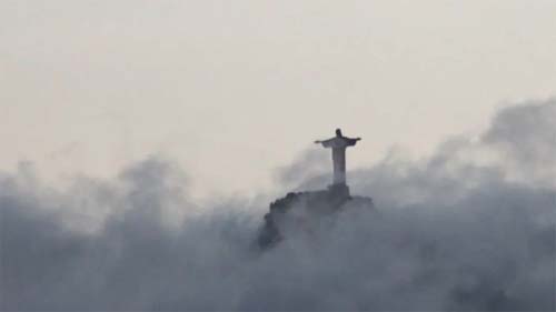 Intensas precipitações provocam enchentes e quedas de árvores na área metropolitana do Rio