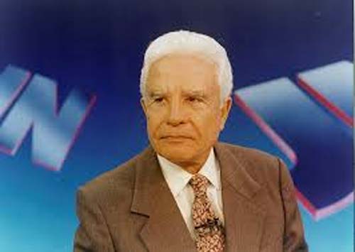 Jornalista Cid Moreira morreu aos 97 anos na região serrana do RJ