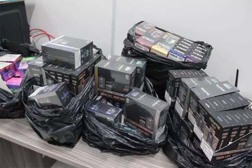 Fiscalização apreende 245 caixas de cigarros eletrônicos comercializados ilegalmente