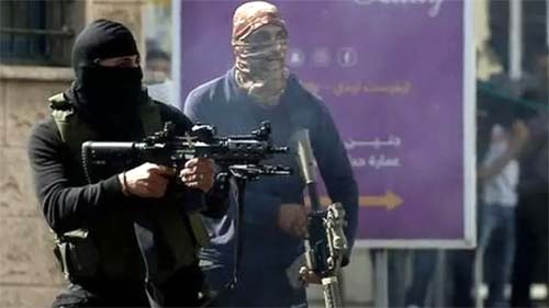 Cisjordânia: 'Havia dezenas de homens armados — agora há centenas'