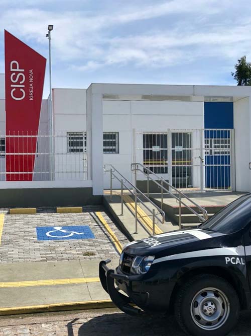 Jovem foge de casa e denuncia padrasto depois de ser abusada sexualmente por oito anos em Igreja Nova
