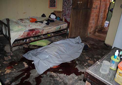 Homem mata a ex-esposa e depois, arrependido, se mata