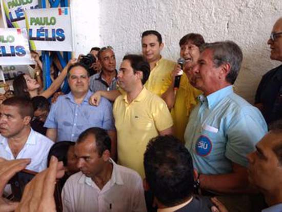 Collor oficializa candidatura ao governo com Kelmann Vieira como vice-governador