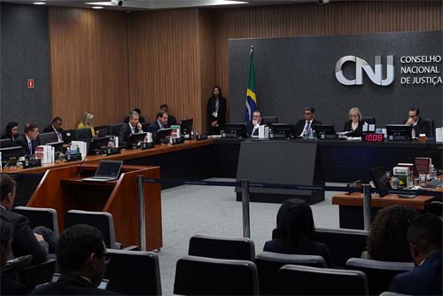 Pleno do CNJ afasta das funções o juiz alagoano Pedro Jorge Melro Cansançã