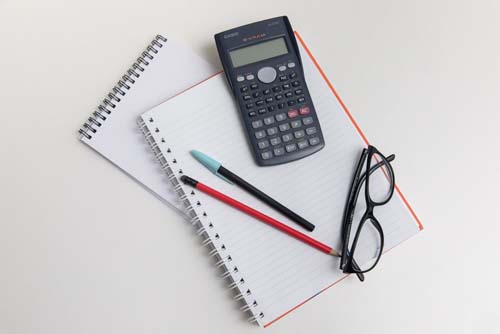 Concursos: 12 órgãos abrem inscrições na segunda para preencher quase 800 vagas